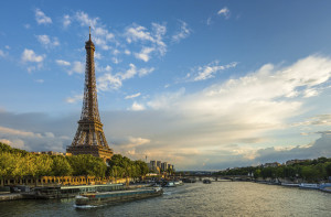 Vamos para Paris. O guia mais completo de Paris.
