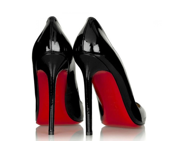 louboutin shoes preço