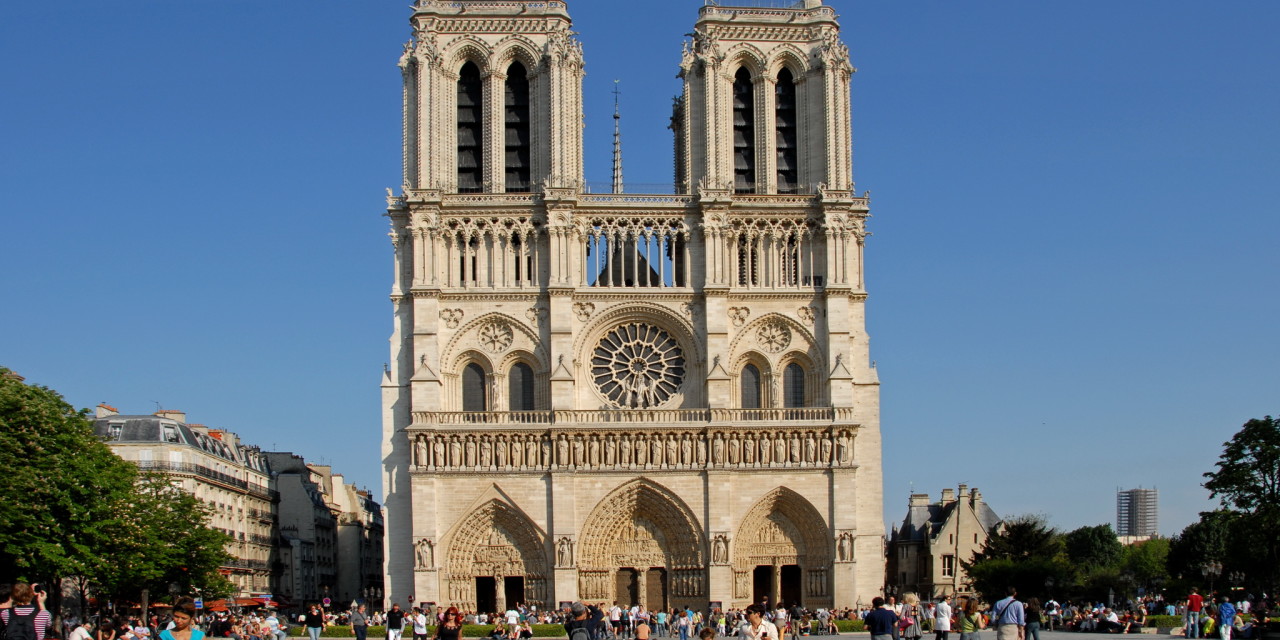 CATEDRAL  DE  NOTRE  DAME