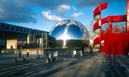 CITÉ    DES   SCIENCES ET de L´Industrie