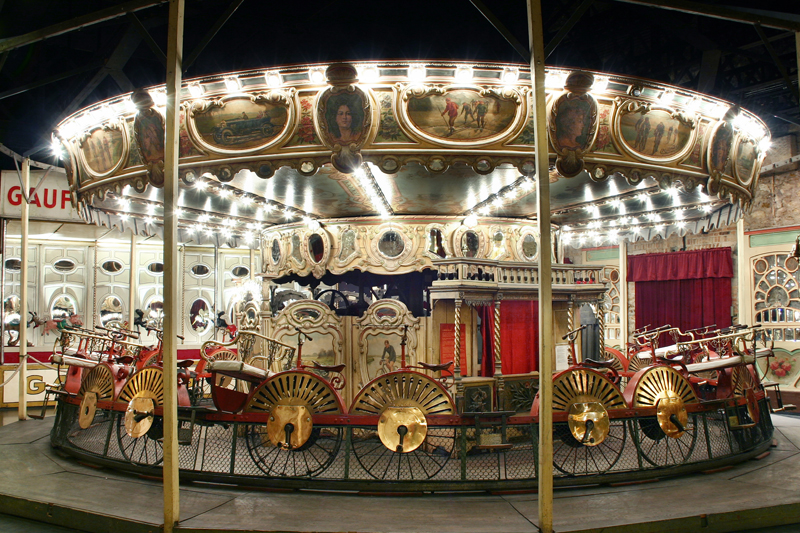 MUSÉE  DES  ARTS  FORAINS